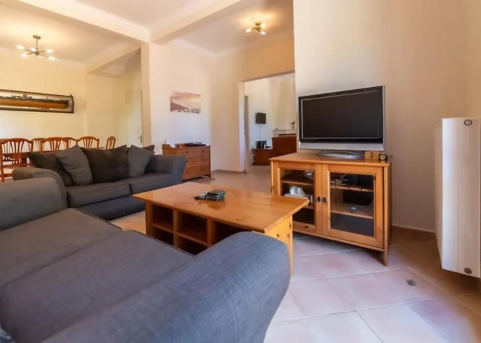 Katerina Bbq & Pool! Villa